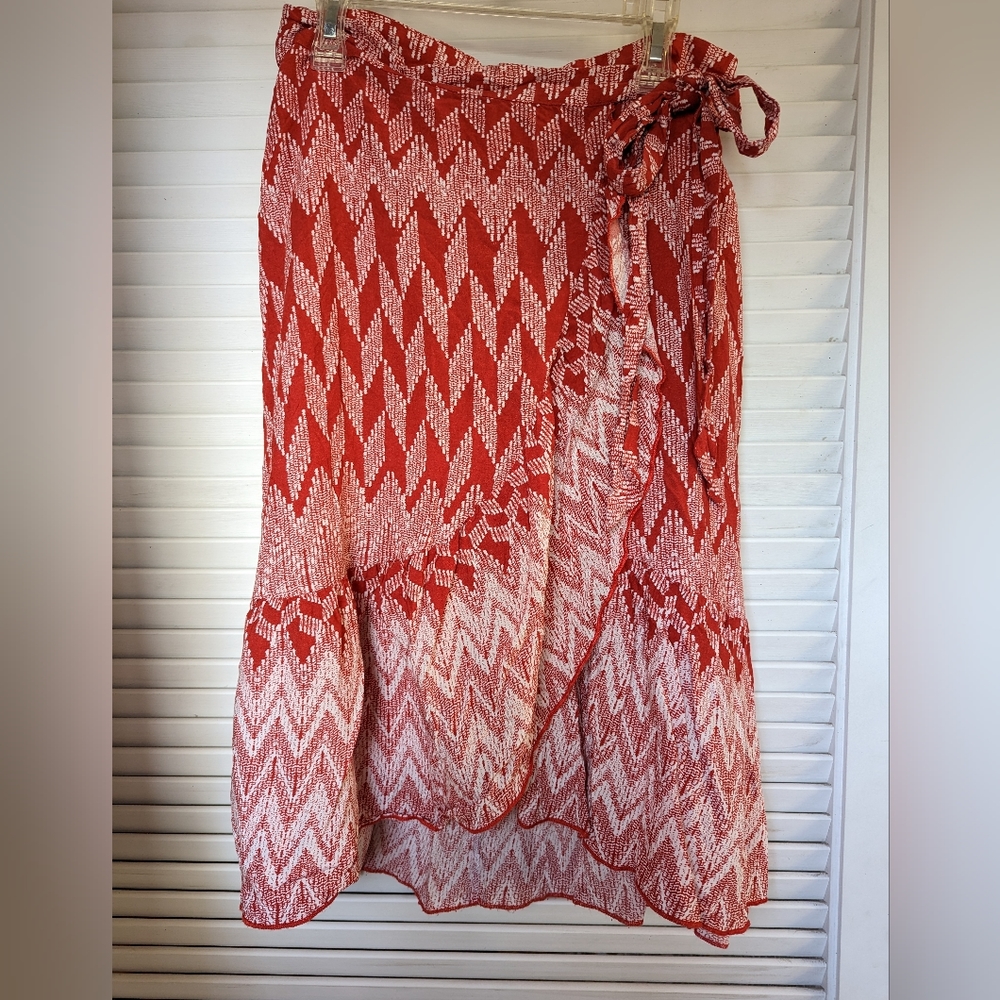 Homage wrap mid skirt sz S